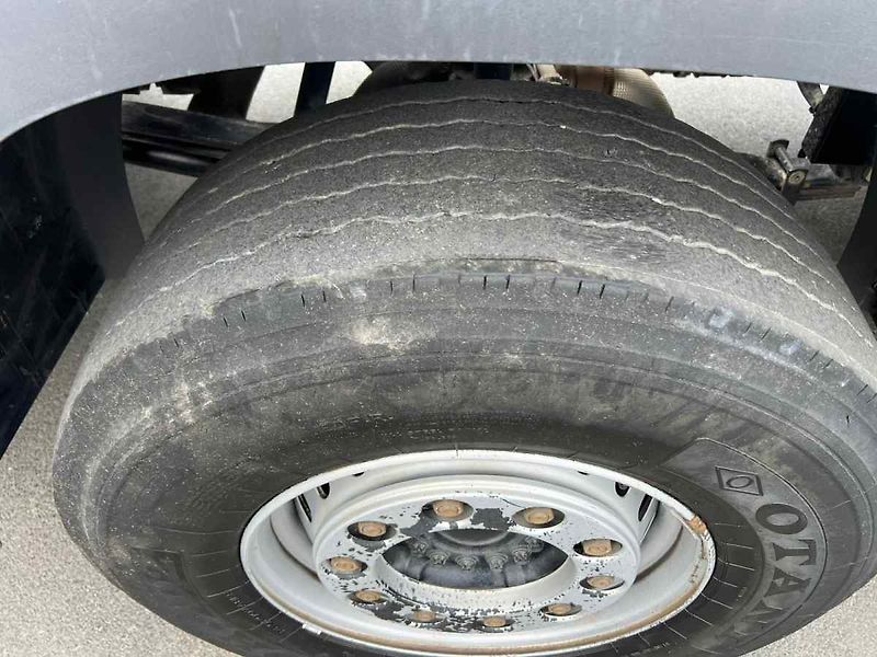 MAN TGS 35.510 8x4 BB termomulda M - fotka 14 z 28