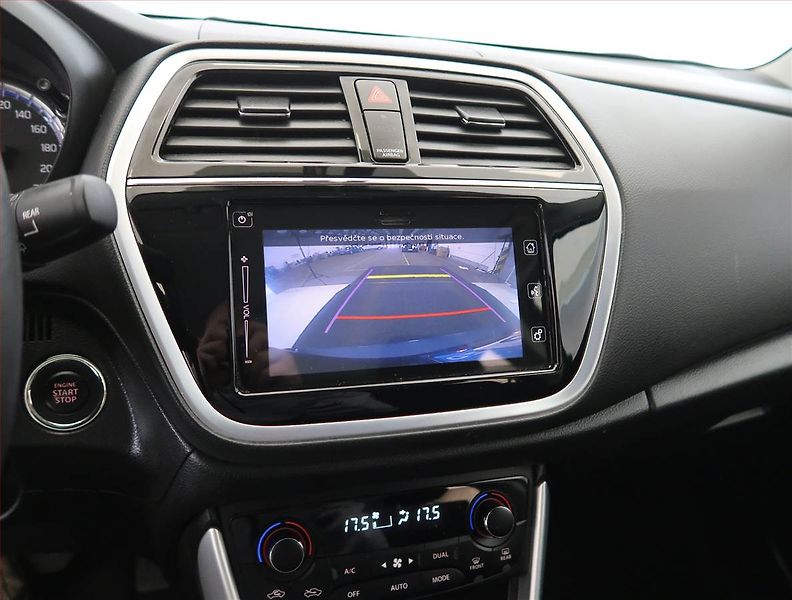 Suzuki SX4 S-Cross (2018) Elegance 1.0 BoosterJet - fotka 16 z 20