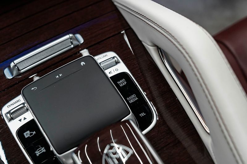 Mercedes-Benz GLS Maybach - fotka 18 z 34