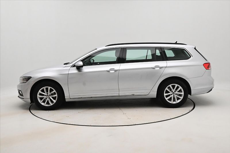 Volkswagen Passat 2,0 TDI 110 kW Business Záruka - fotka 8 z 31