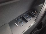 Toyota Corolla (2018) 1.6 Valvematic, Tempomat - náhled 17