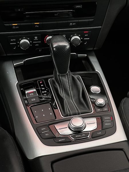Audi A6 3.0TDI 200kW Quattro S-Line TZ - fotka 13 z 27