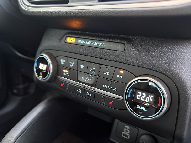 Ford Kuga (2022) 2.5 ST, PHEV, 50 tkm 11/22 - fotka 16 z 16