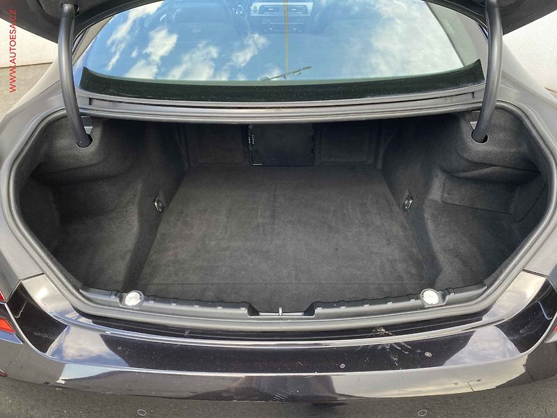 BMW Řada 6 (2014) 3.0 D 640d xDrive, ČR, M - fotka 7 z 23