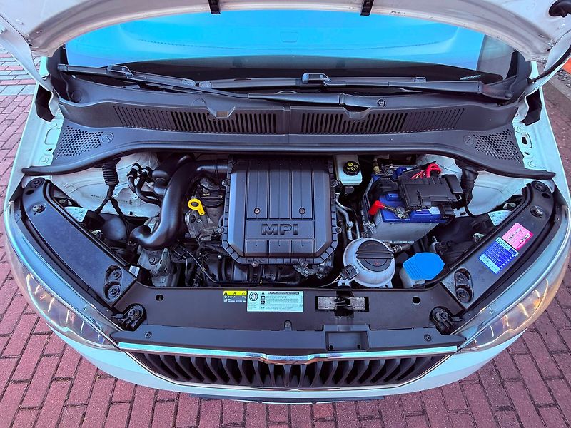 Škoda Citigo 1.0 MPi Fun, Serviska, AutoAC - fotka 23 z 24