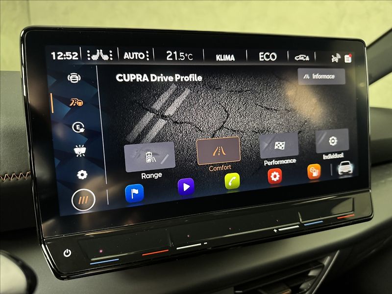 Cupra Born 150kW LED Tepelko Kamera - fotka 29 z 50