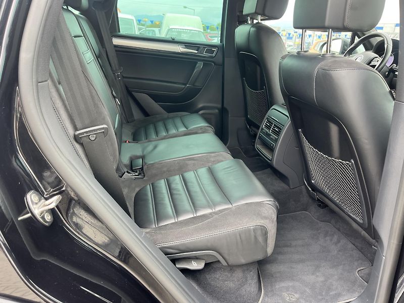 Volkswagen Touareg (2016) V6  3.0TDi  - fotka 14 z 15