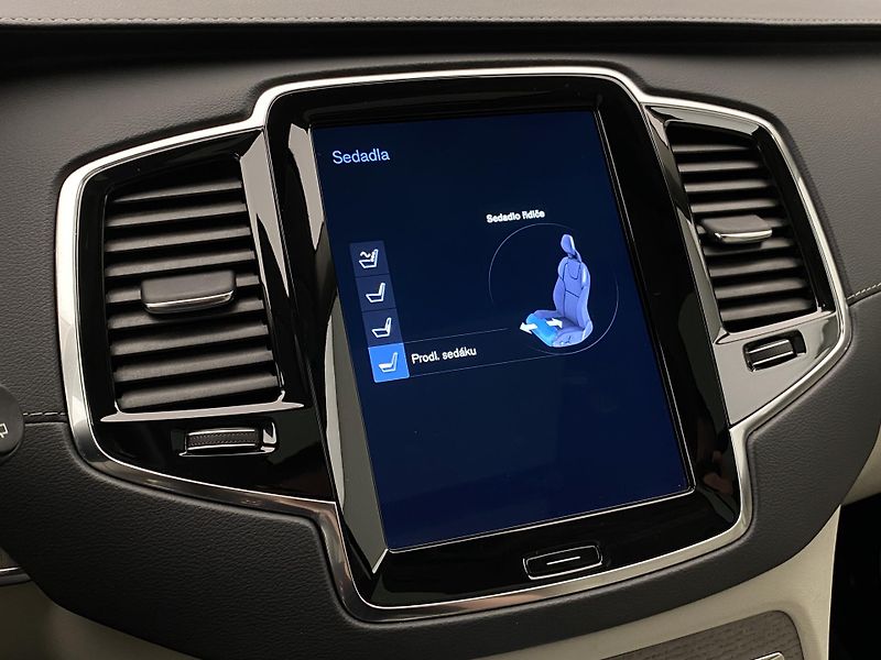 Volvo XC90 T8 AWD RECHARGE REZERVACE - fotka 57 z 58