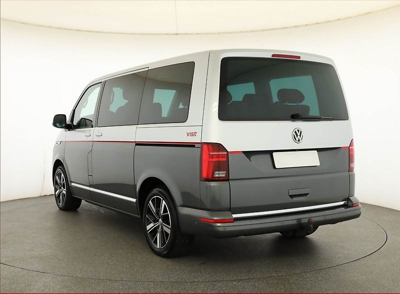Volkswagen Multivan (2020) Highline 2.0 TDI, ČR - fotka 4 z 20