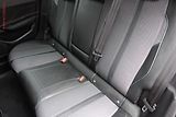 Peugeot 308 (2022) 1.2PT, ČR, Allure, LED - náhled 10