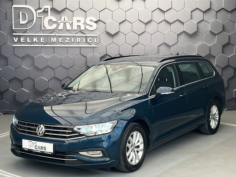 Volkswagen Passat 2.0 TDi LED SVĚTLA, rezervace - fotka 1 z 96