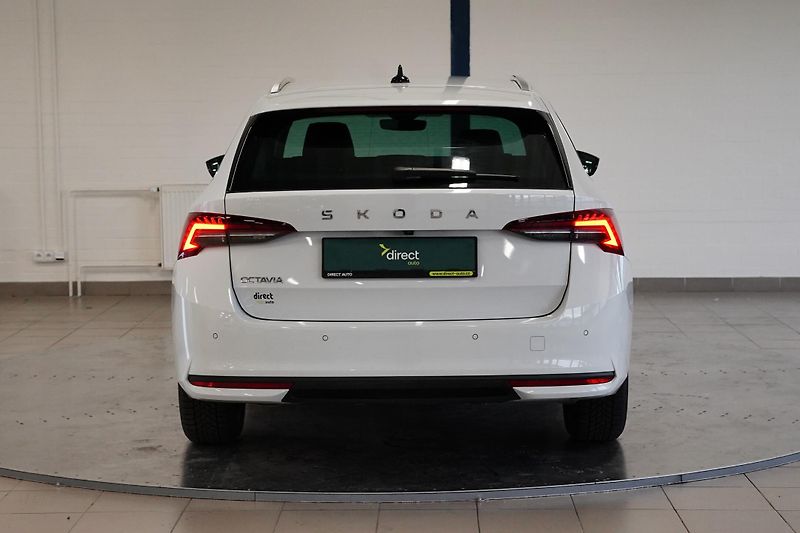 Škoda Octavia - fotka 6 z 30