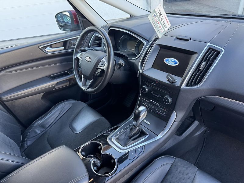 Ford S-MAX 2,0TDCi A/T, TITANIUM,ČR - fotka 11 z 19