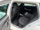 Škoda Octavia Kombi RS HYBRID 180kW aut.  - náhled 21