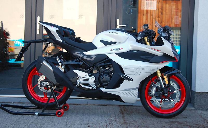 CFMOTO 450 SR (2026) 450SR - fotka 1 z 25