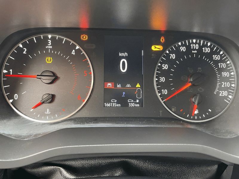 Renault Trafic (2021) 2.0 dCi,DPH,6 Míst - fotka 17 z 40