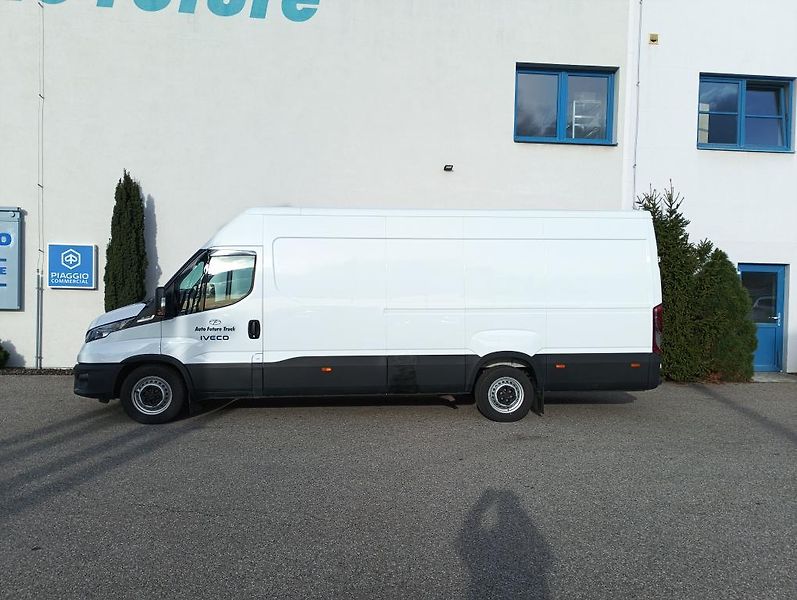 Iveco Daily (2023) 35S16 A8V - fotka 3 z 9