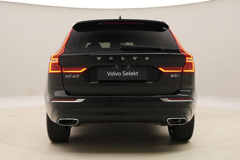 Volvo XC60 B5 AWD INSCRIPTION AUT  - fotka 12 z 51