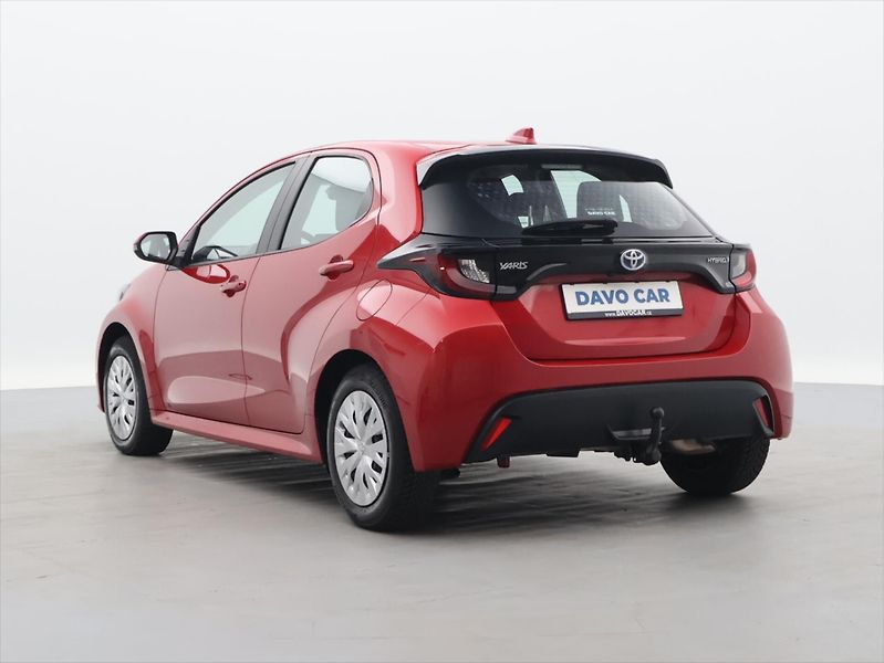Toyota Yaris 1,5 Hybrid e-CVT 68kW aut. CZ - fotka 5 z 27