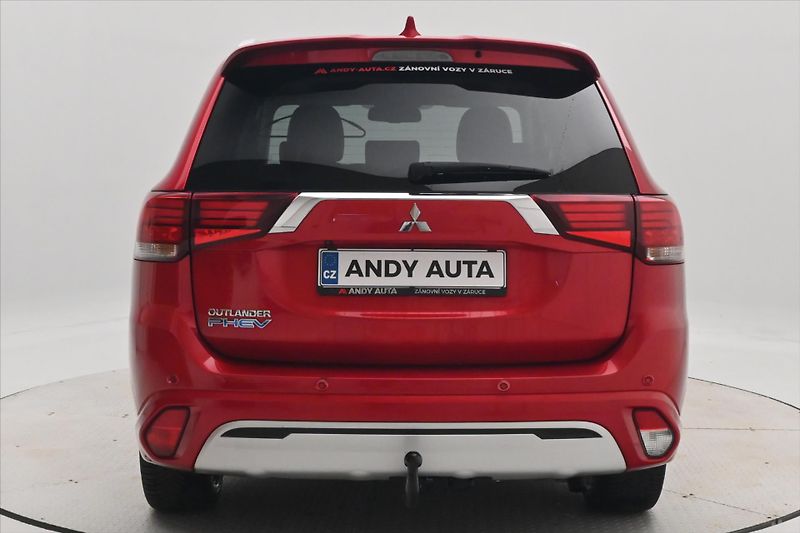 Mitsubishi Outlander 2,4 PHEV Intense+ 4WD Záruka a - fotka 6 z 32