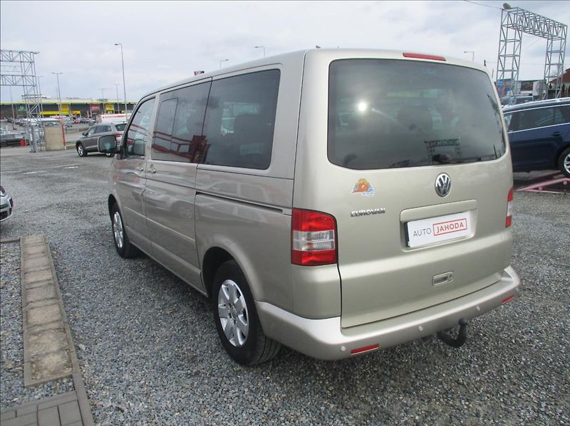 Volkswagen Multivan 2,5 TDI,4x4,aut.klima,servis, - fotka 6 z 38