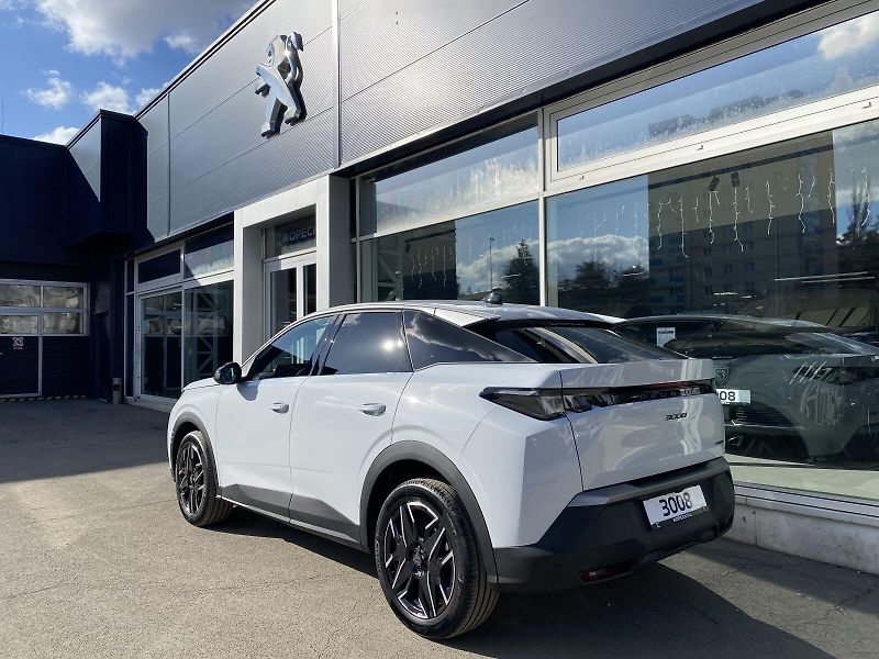 Peugeot 3008 (2026) BUSINESS Hybrid 145 e-DCS6 - fotka 4 z 19