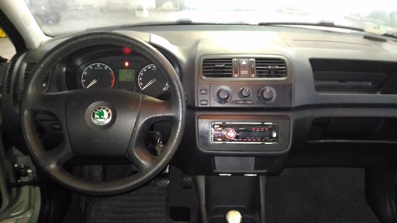 Škoda Roomster (2007) 1,4MPI,63KW,KLIMA,NOVÉ ROZVODY - fotka 18 z 22