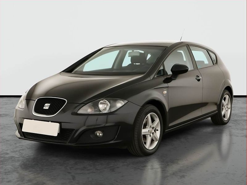 Seat Leon (2011) 1.2 TSI, nová STK, Tažné - fotka 2 z 13