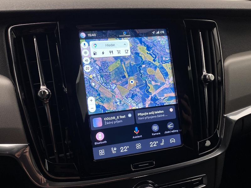 Volvo V90 T6 AWD RECHARGE DARK PLUS - fotka 39 z 60