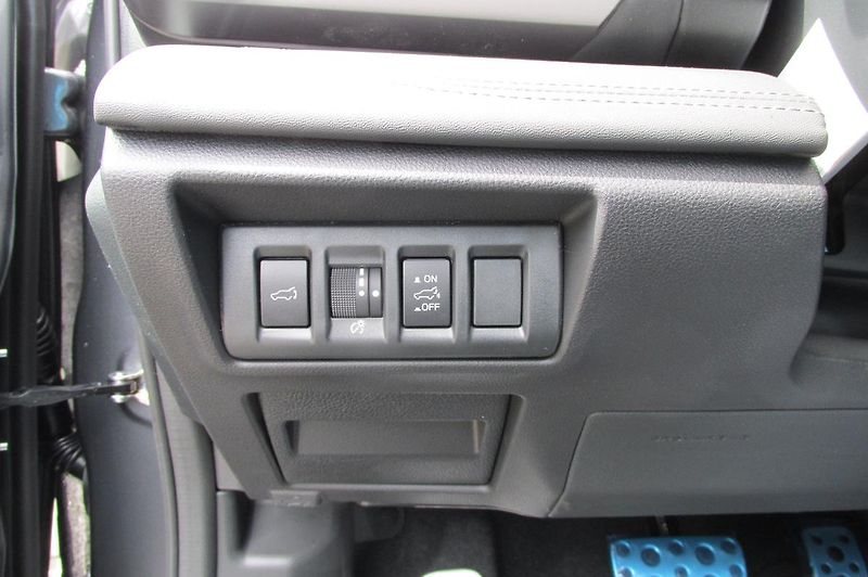 Subaru Outback (2025) 2,5i TOURING  MY25.5 - fotka 20 z 58