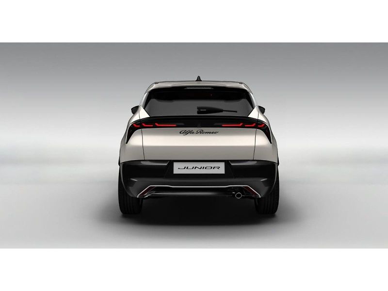 Alfa Romeo Junior (2026) Ibrida 1.2 Turbo Hybrid 145k Q - fotka 5 z 7