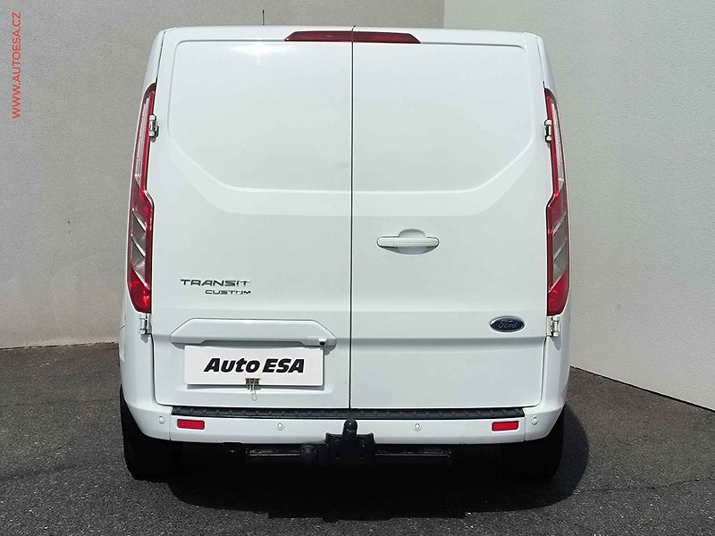 Ford Transit Custom (2021) 2.0TDCi 6míst, Limited - fotka 5 z 21