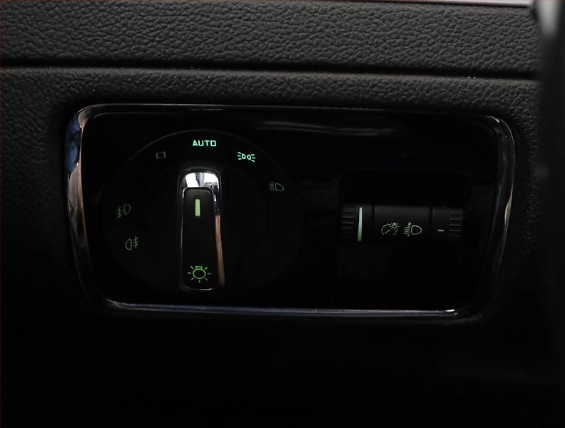 Škoda Superb (2013) Ambition 2.0 TDI, Automat - fotka 15 z 17