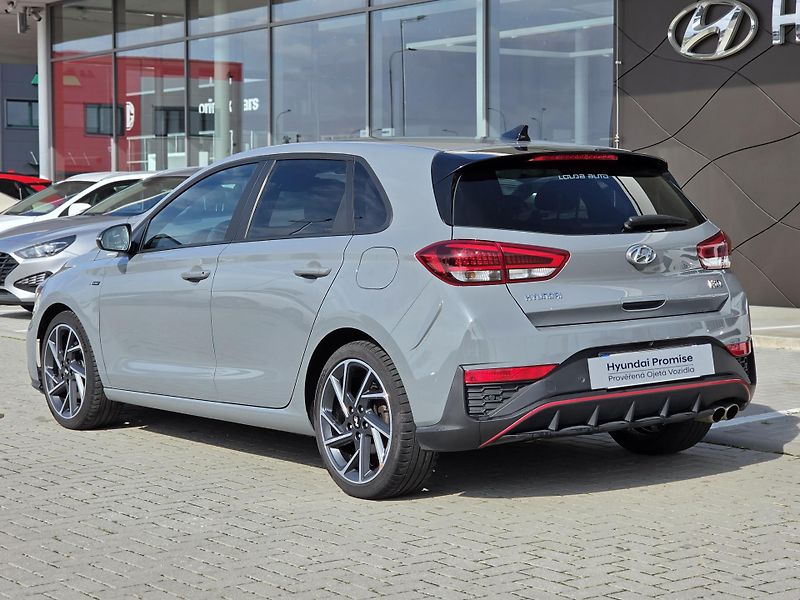 Hyundai i30 (2022) 1,5 TGDI 117kW N Line HB - fotka 3 z 16