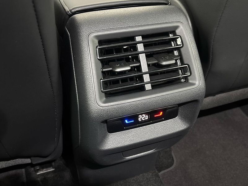 Volkswagen Tiguan (2026) SUV - fotka 26 z 36