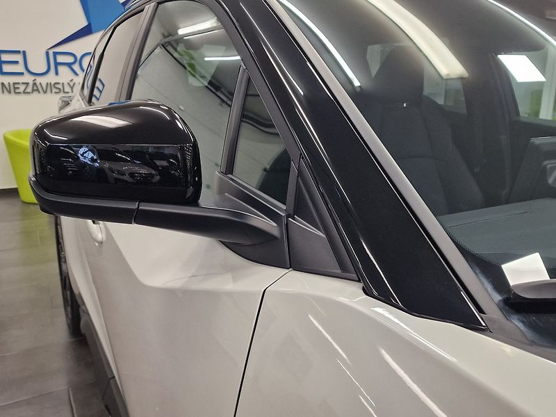 Subaru E-Outback (2026) Touring+ 2026 | 10 let | Sklad - fotka 10 z 70