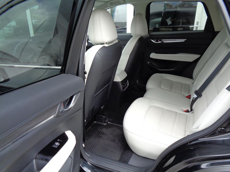 Mazda CX-5 (2024) 2,5i AT,4x4,E-line,Komf.Z.PNEU - fotka 26 z 33