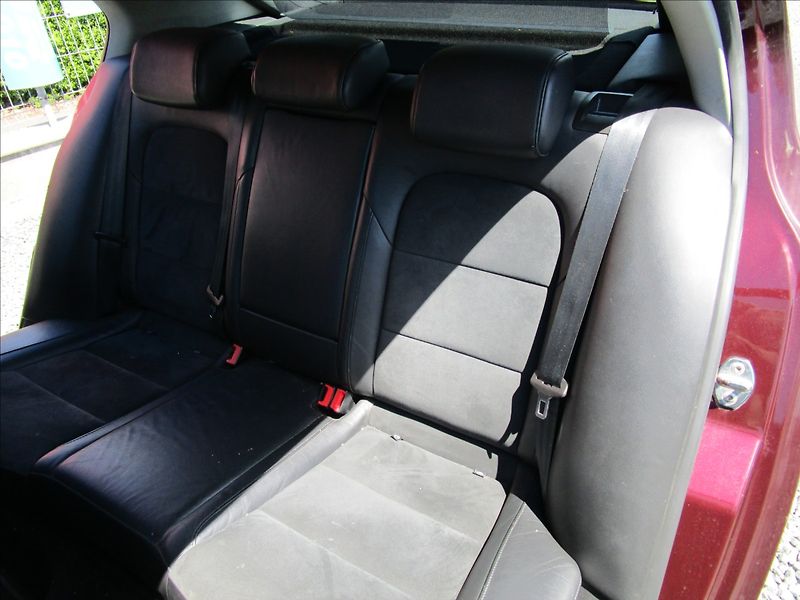 Škoda Superb 2.0TDi DSG, Elegance - fotka 30 z 46