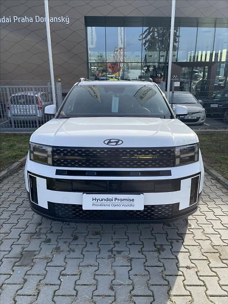 Hyundai Santa Fe 1,6   PHEV,4x4 - fotka 2 z 8