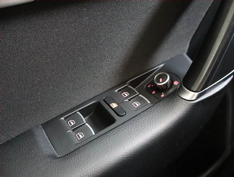 Volkswagen Passat (2012) Alltrack 2.0 TDI, 4X4 - fotka 17 z 20