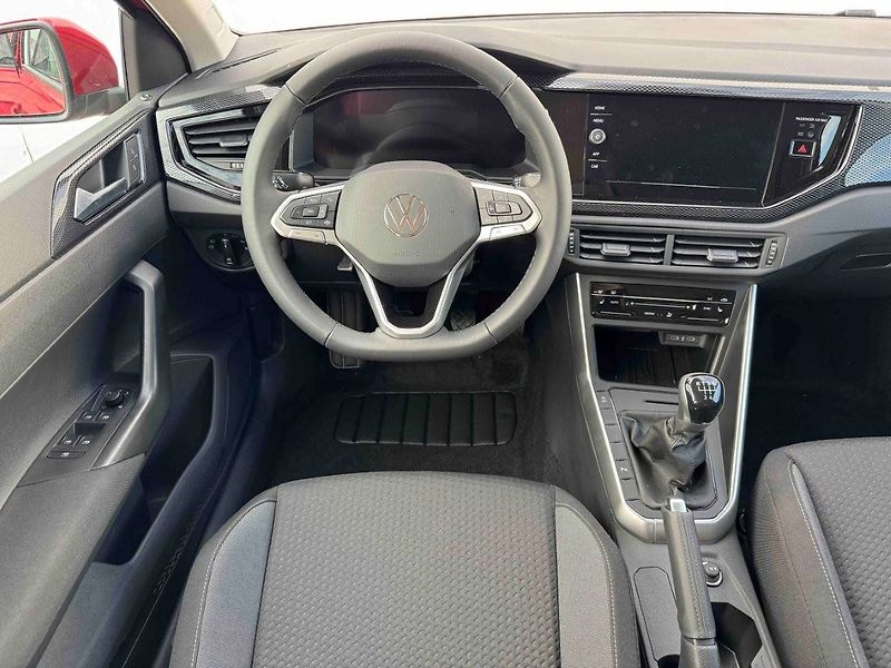Volkswagen Polo (2025) People 5G 1,0TSi - fotka 6 z 8