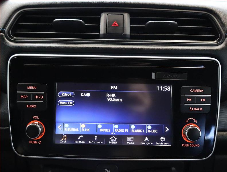 Nissan Leaf (2018) 40 kWh, SoH 87%, Automat - fotka 16 z 28