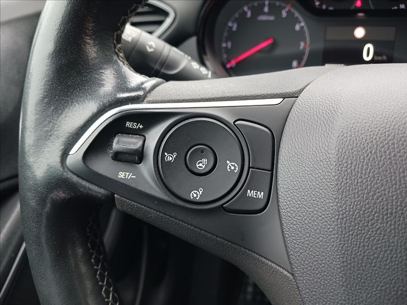 Opel Crossland 1,2 T COOL, 1 MAJITEL  nové ČR - fotka 20 z 28