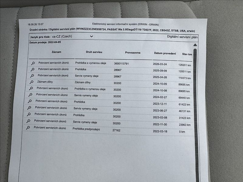 Volkswagen Passat 2,0 TDI DSG ELEGANCE 1.maj. ČR - fotka 49 z 50
