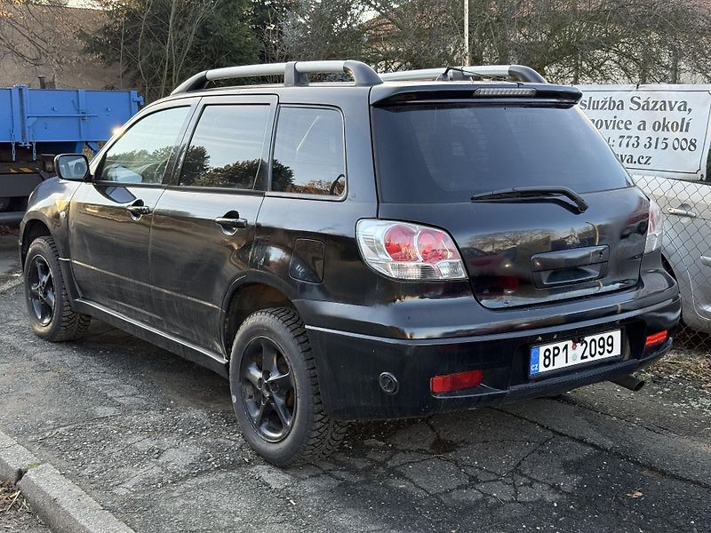 Mitsubishi Outlander (2008) 2.0i 100kw LPG (2008) - fotka 2 z 11
