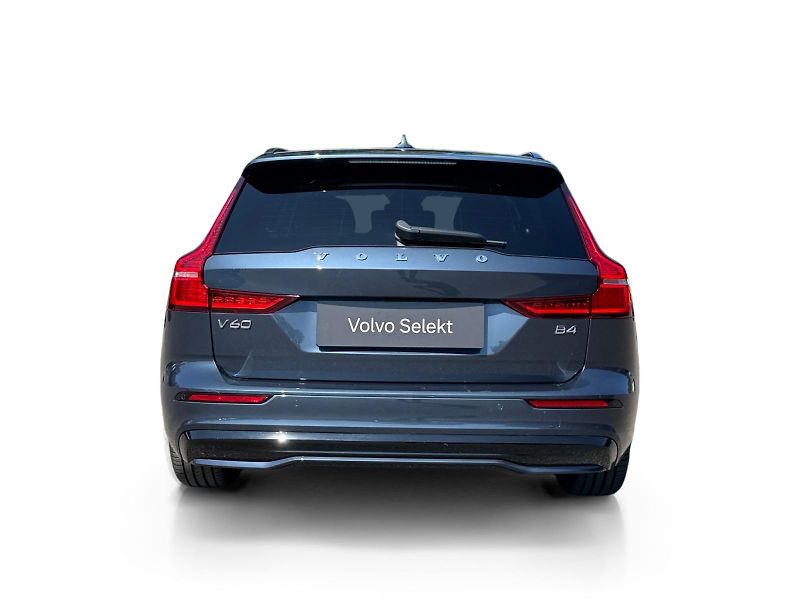 Volvo V60 B4 FWD PLUS DARK // 1. Maj. - fotka 4 z 46