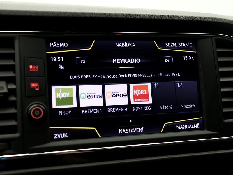 Seat Leon 2,0 TSI Cupra 221kW 4Drive DSG - fotka 21 z 31
