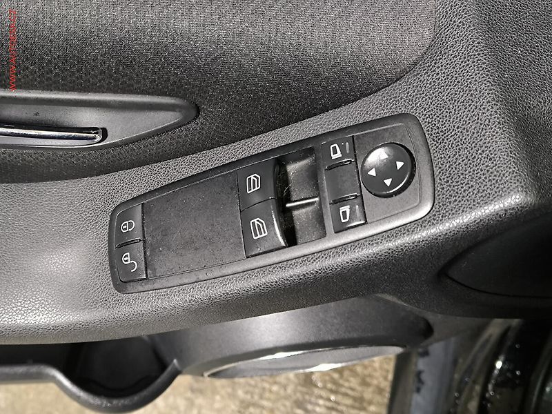 Mercedes-Benz Třídy B (2006) 2.0 CDi, AC - fotka 17 z 17