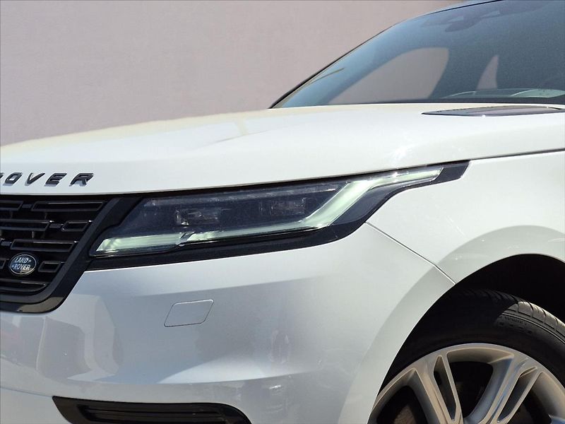 Land Rover Range Rover Velar 2,0 D200 AWD SE - fotka 5 z 19