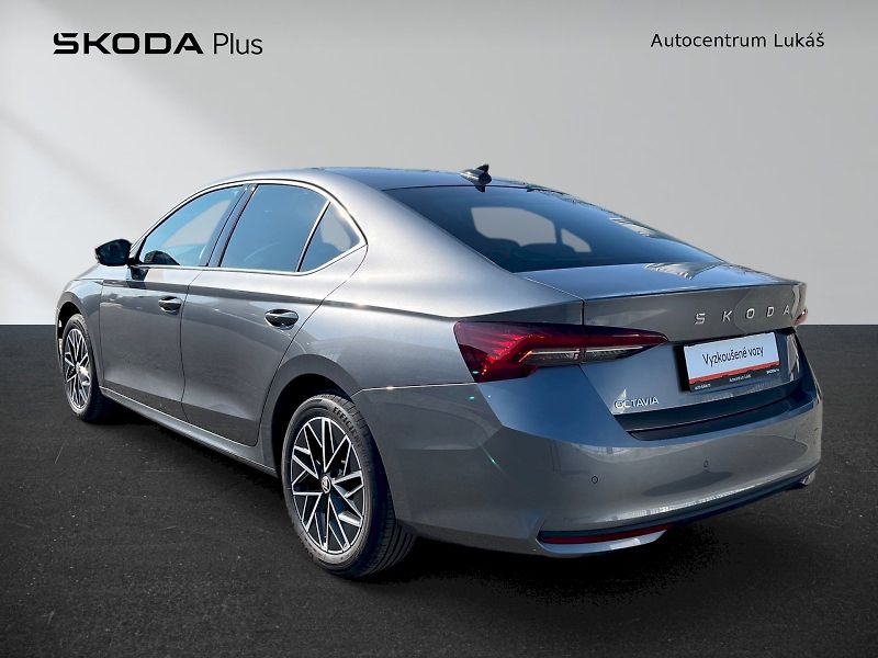 Škoda Octavia (2024) M-HEV SELEC TS 110/1.5 A7F - fotka 9 z 34